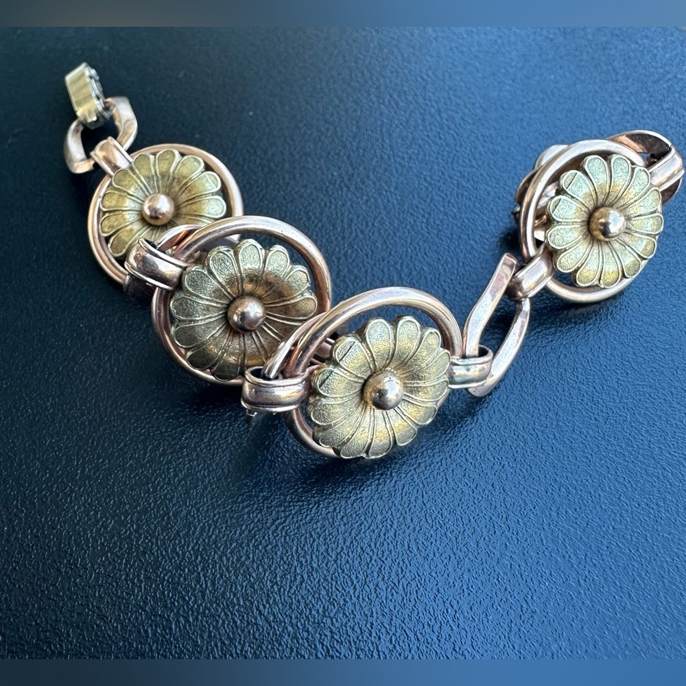Vintage Two Tone Sunflower Circa 1940s Fashion KREMENTZ.  Link Bracelet